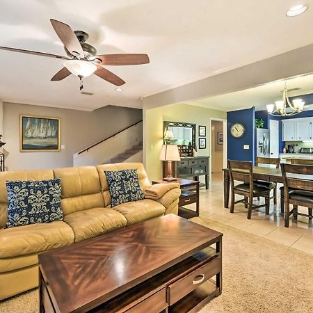 Quiet Lake Conroe Townhome With 2 Boat Slips! Willis Luaran gambar