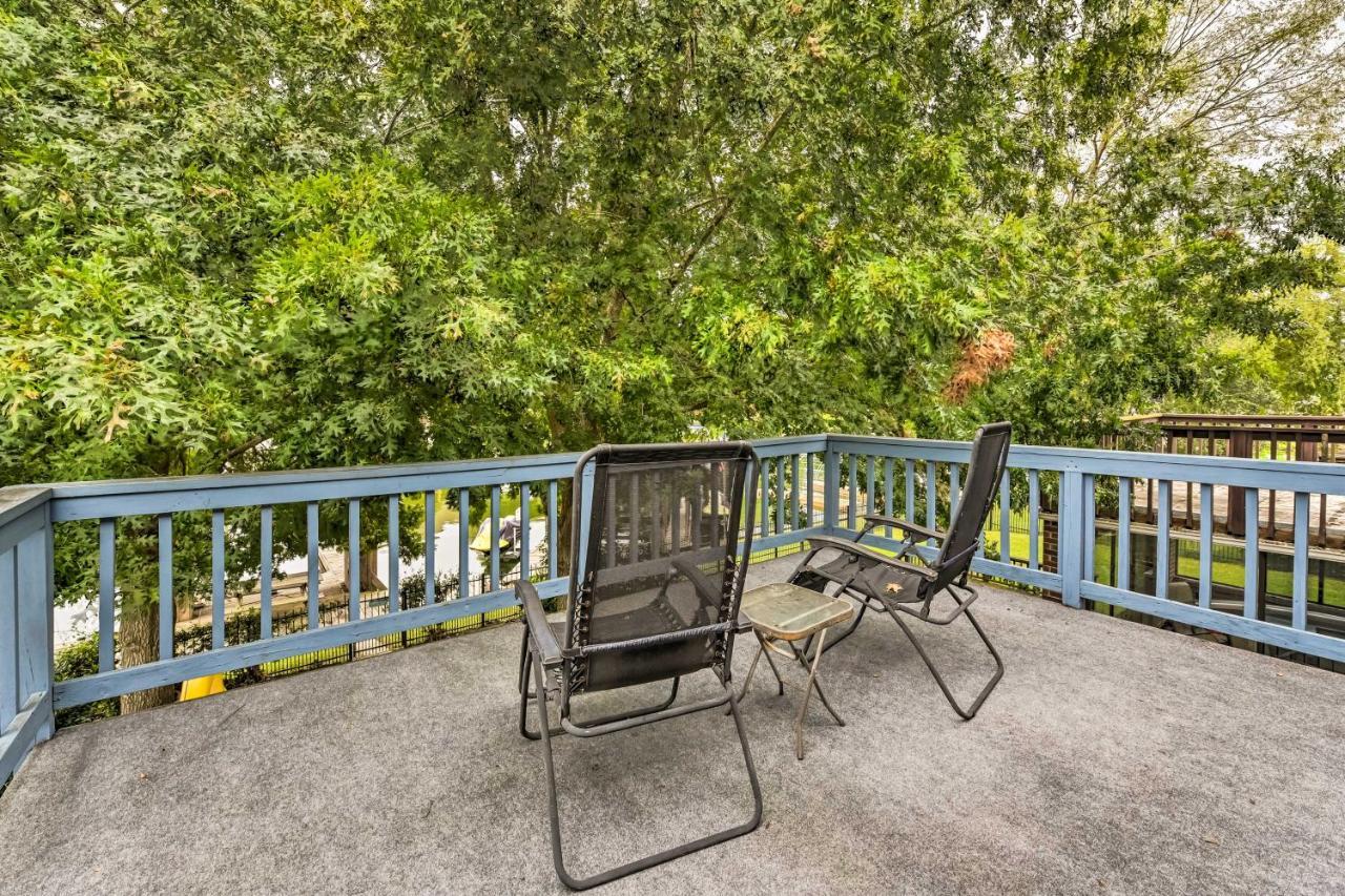 Quiet Lake Conroe Townhome With 2 Boat Slips! Willis Luaran gambar